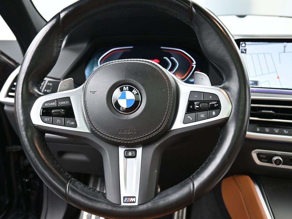 Used 2022 BMW X6 xDrive40i w/ M Sport Package AWD/4WD image 11