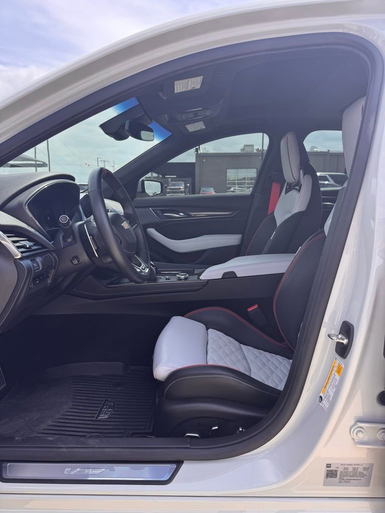 Used 2023 Cadillac CT5 V Blackwing w/ Driver Assist Package RWD image 6