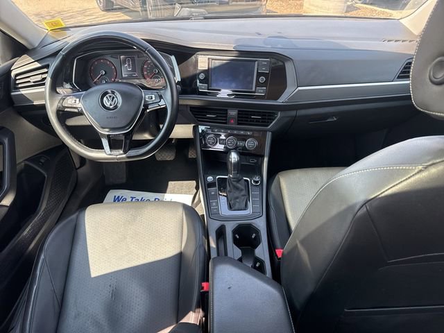 Used 2019 Volkswagen Jetta SE FWD image 25