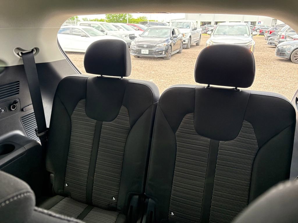 New 2026 Kia Sorento LX FWD image 12