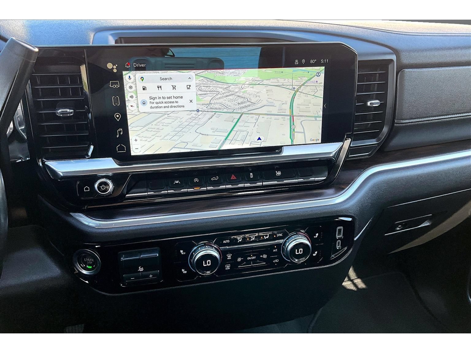 Used 2025 GMC Sierra 1500 SLT AWD/4WD image 9