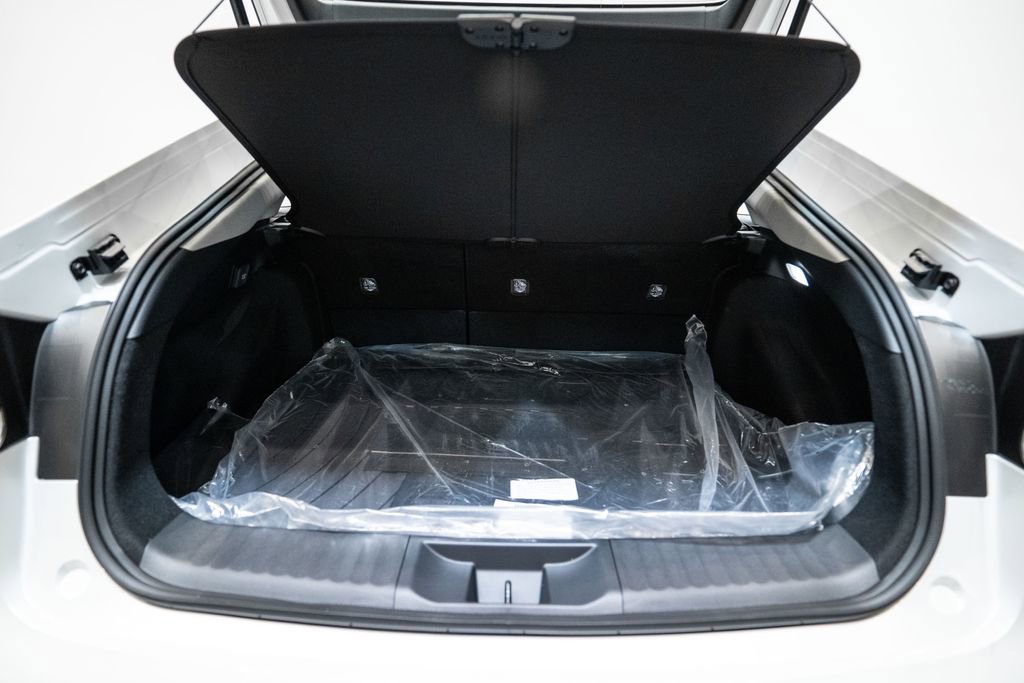 New 2026 Toyota Prius Plug-In Hybrid image 34