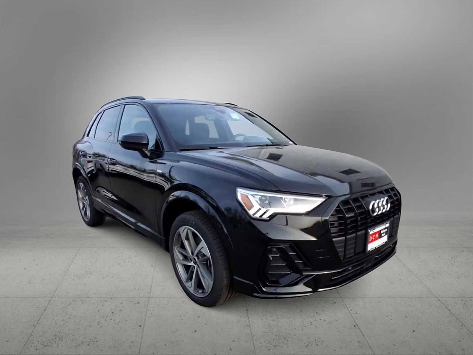 New 2025 Audi Q3 2.0T Premium image 2