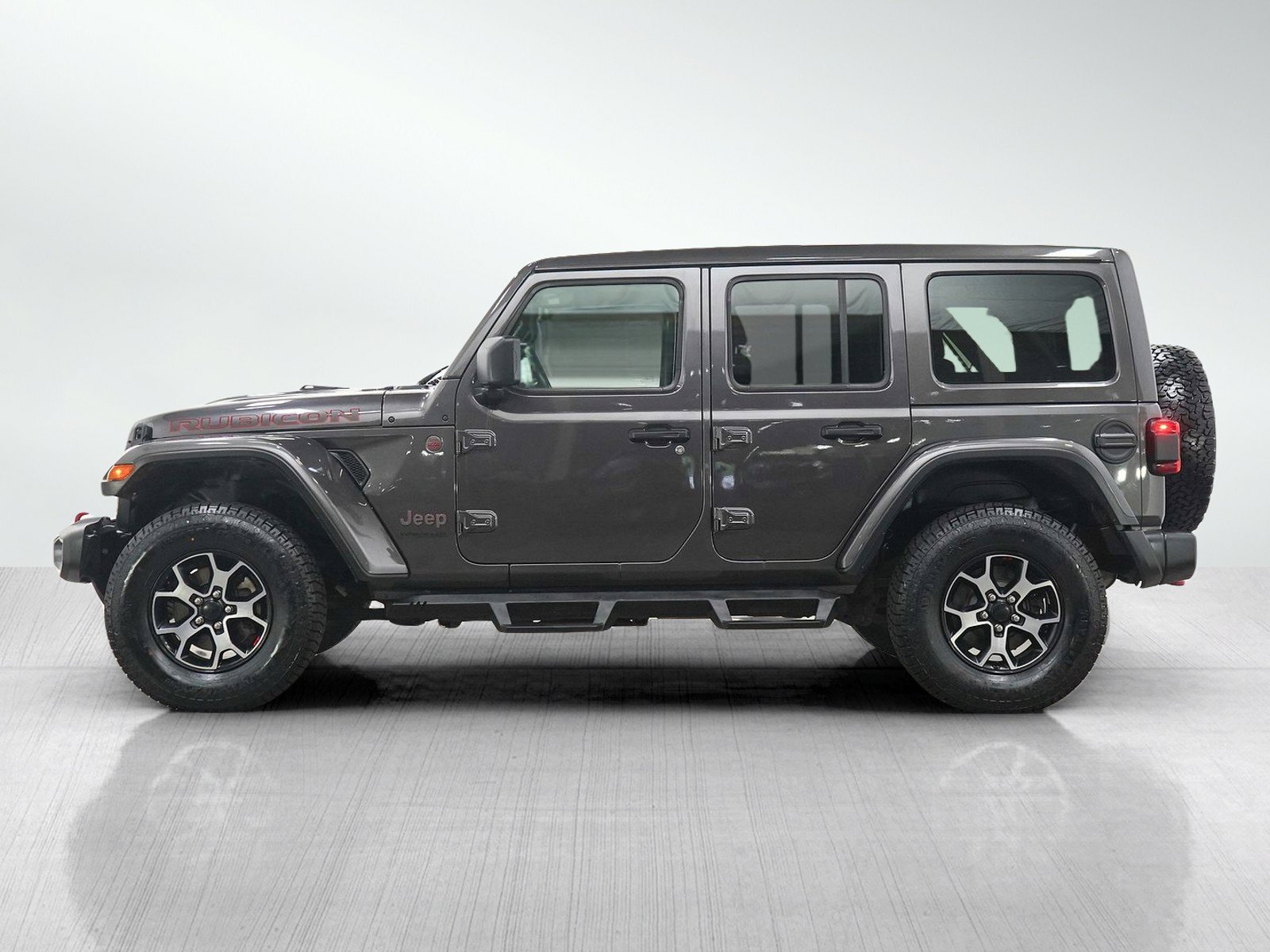 Used 2021 Jeep Wrangler Unlimited Rubicon w/ Uconnect 4C Nav & Sound Group AWD/4WD image 3