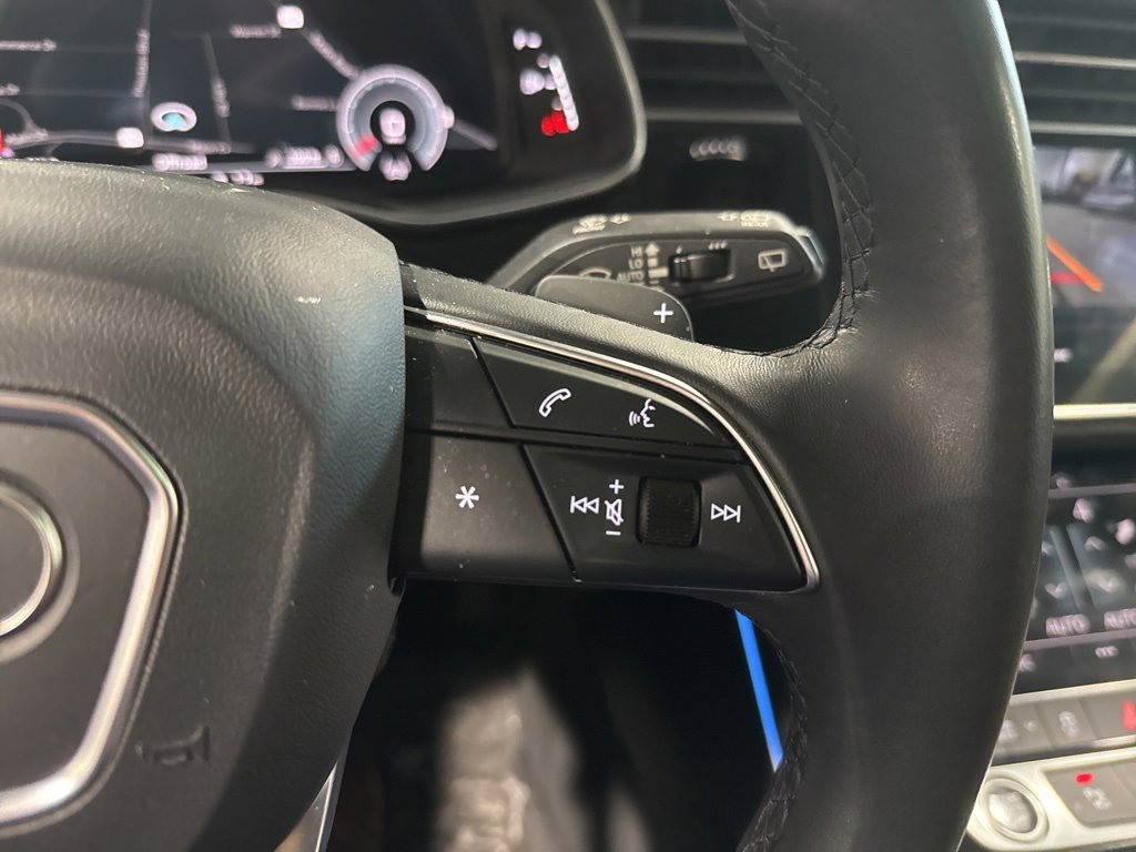 Used 2022 Audi Q8 Premium Plus image 10