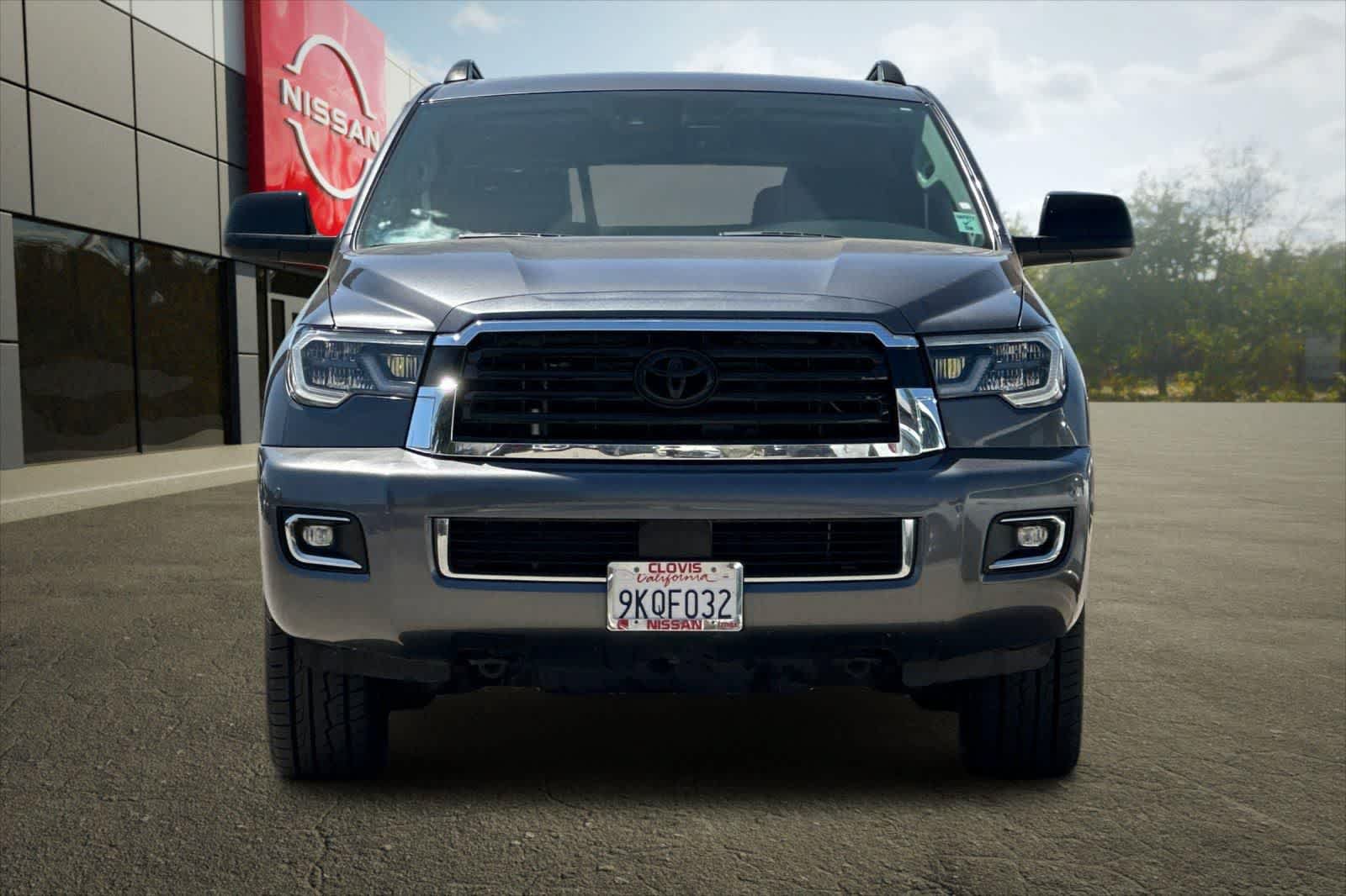 Used 2021 Toyota Sequoia TRD Sport w/ TRD Sport Premium Package AWD/4WD image 11