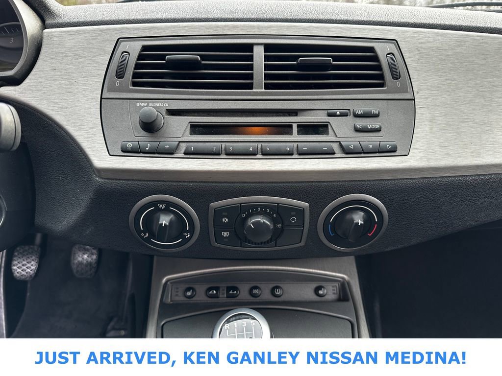 Used 2003 BMW Z4 3.0i image 14