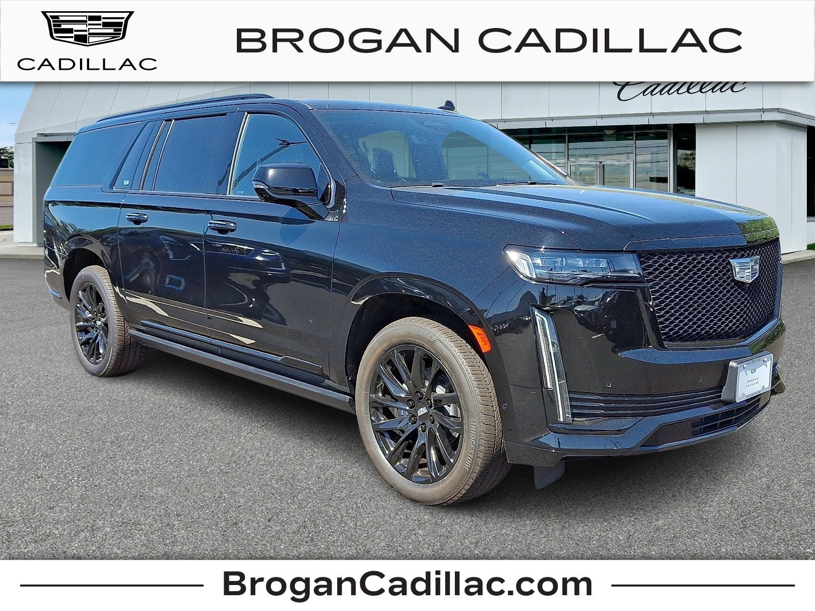 Used 2024 Cadillac Escalade ESV Sport Platinum AWD/4WD image 1