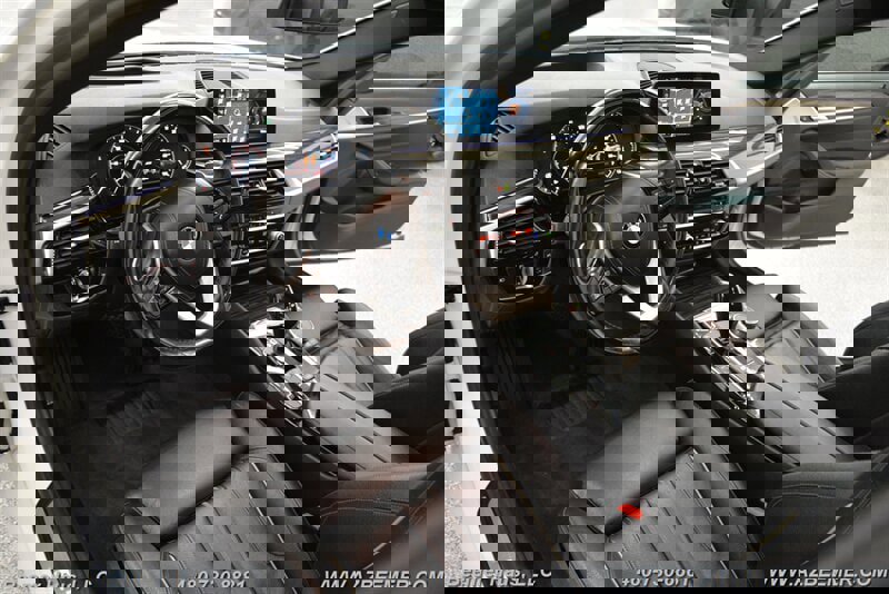 Used 2018 BMW 530e iPerformance image 12