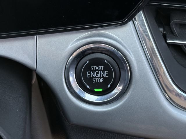 Used 2025 Chevrolet Trax LT image 24