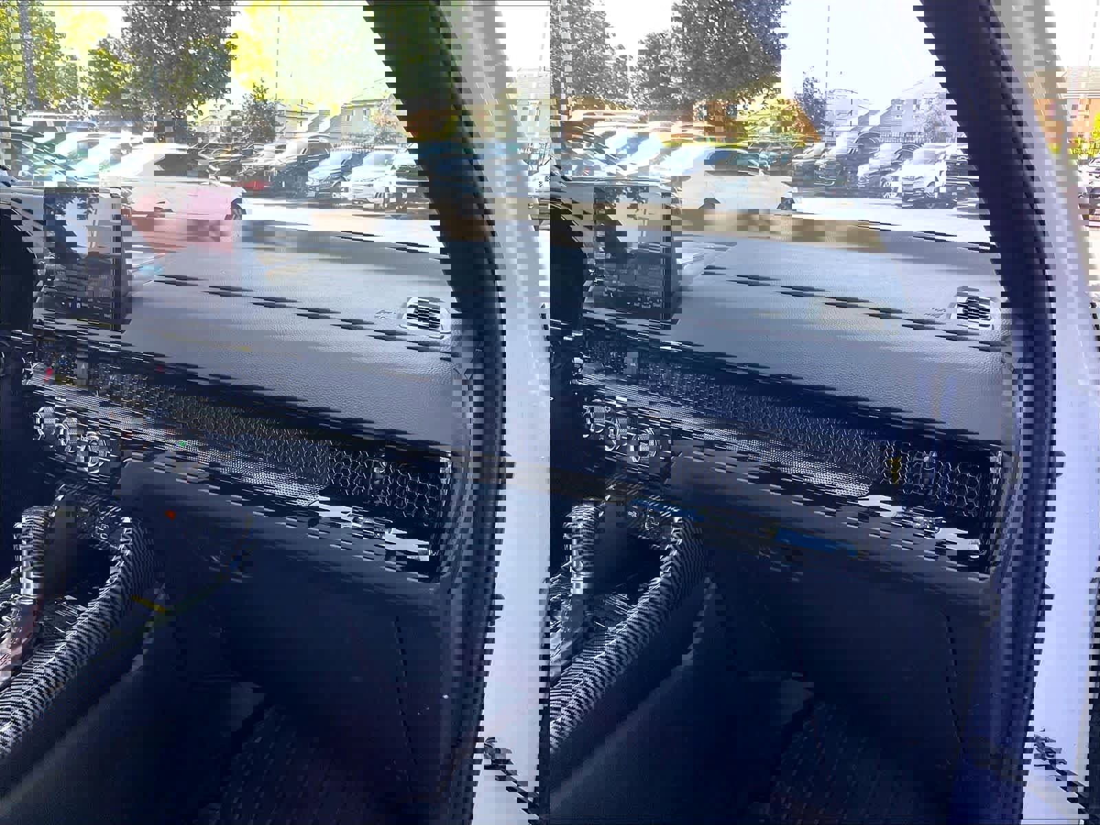 Used 2025 Honda CR-V Sport Touring image 17