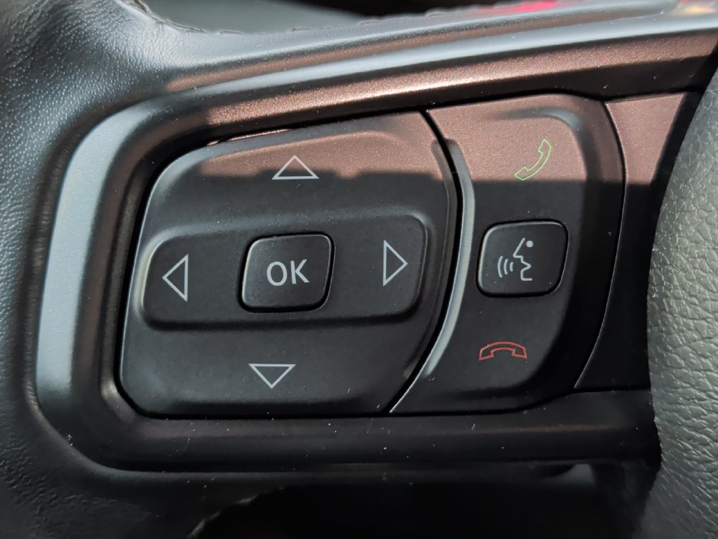 Used 2021 Jeep Wrangler Unlimited Sport AWD/4WD image 12
