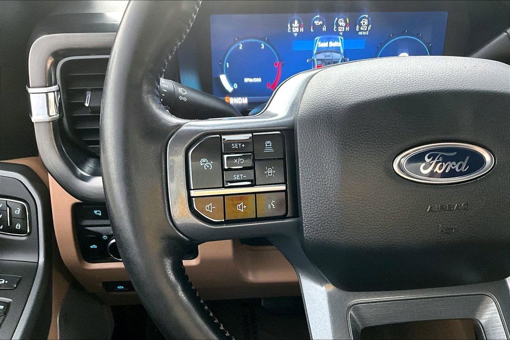 Used 2023 Ford F250 Lariat w/ Tow Technology Package image 19