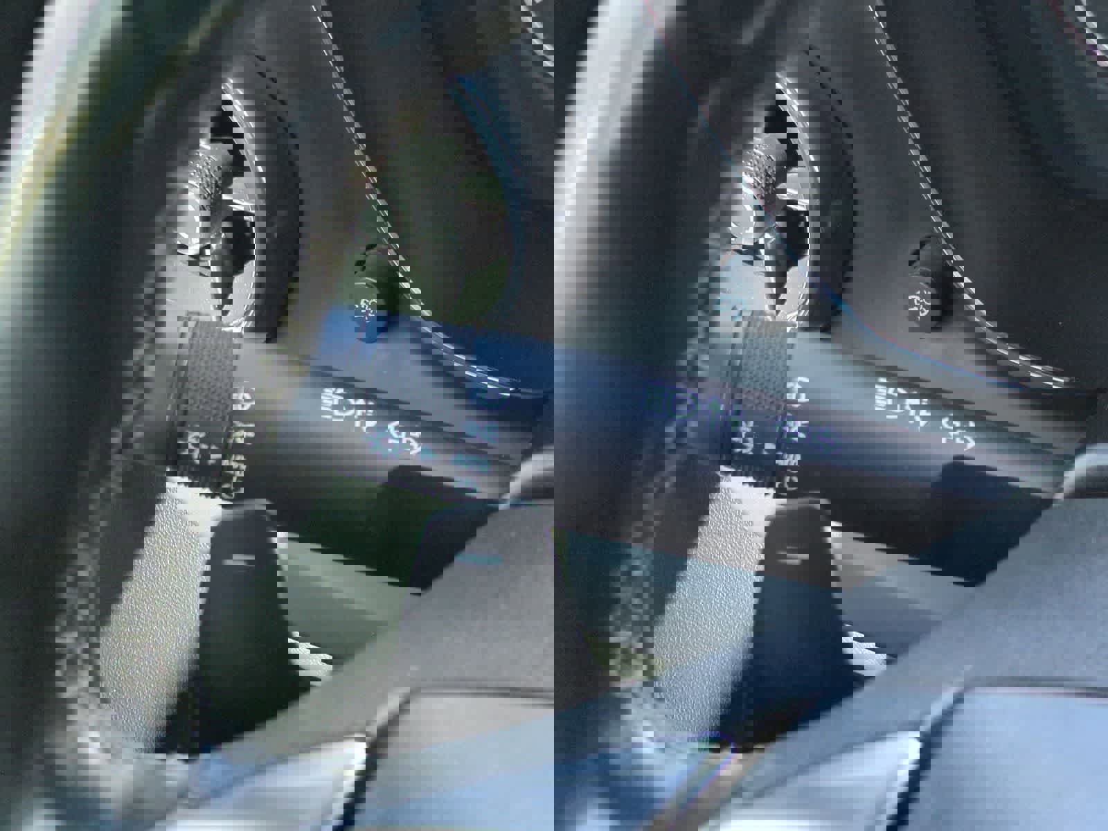 Used 2020 Chevrolet Camaro LT image 26