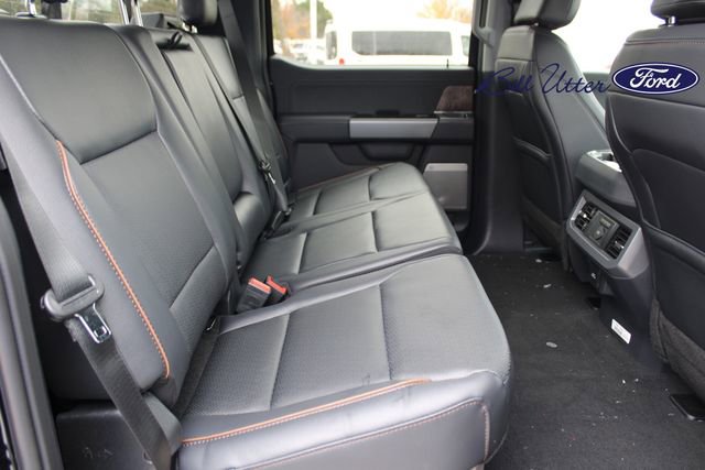 New 2026 Ford F250 Lariat w/ Chrome Package image 9