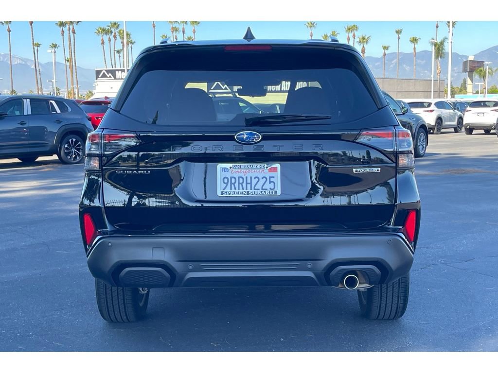 Used 2025 Subaru Forester Touring image 4