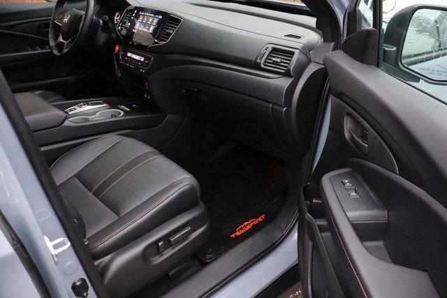 Used 2024 Honda Passport TrailSport image 46