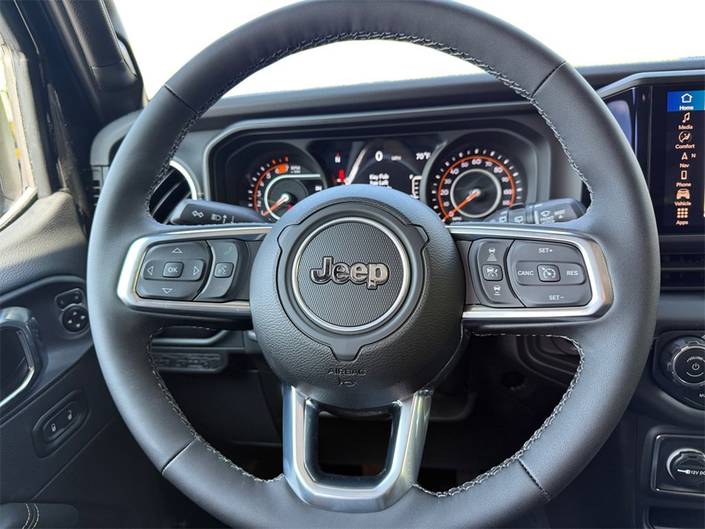 New 2025 Jeep Wrangler Sahara image 12
