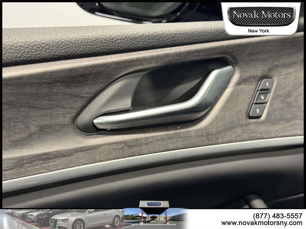 Used 2023 Jeep Grand Cherokee L Limited image 15