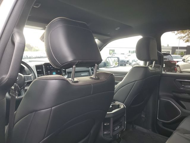 Used 2023 RAM 1500 Laramie AWD/4WD image 10