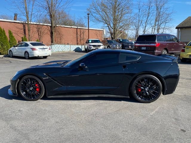 Used 2016 Chevrolet Corvette Stingray Coupe w/ Carbon Flash Badge Package RWD image 8