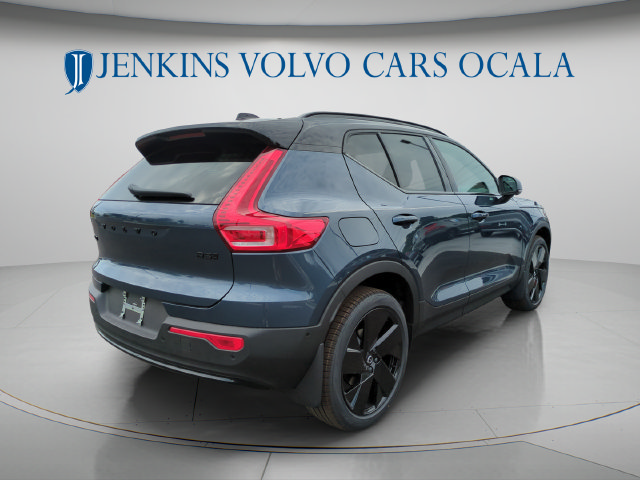 New 2026 Volvo XC40 B5 Ultra w/ Protection Package Premier AWD/4WD image 3