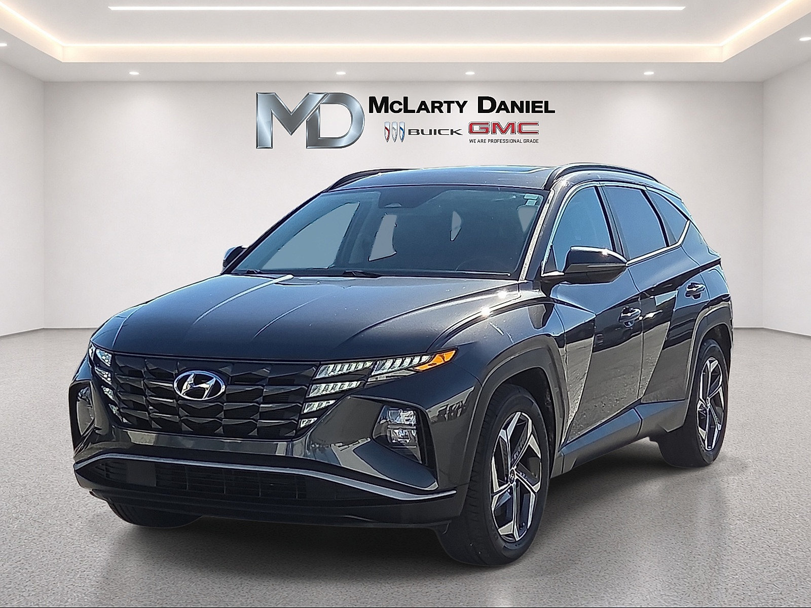 Used 2024 Hyundai Tucson SEL w/ Convenience Package FWD image 3