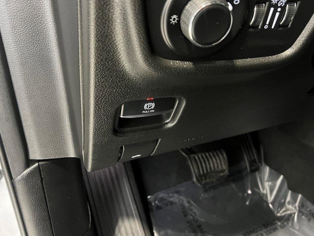 Used 2023 Jeep Grand Cherokee Altitude image 32