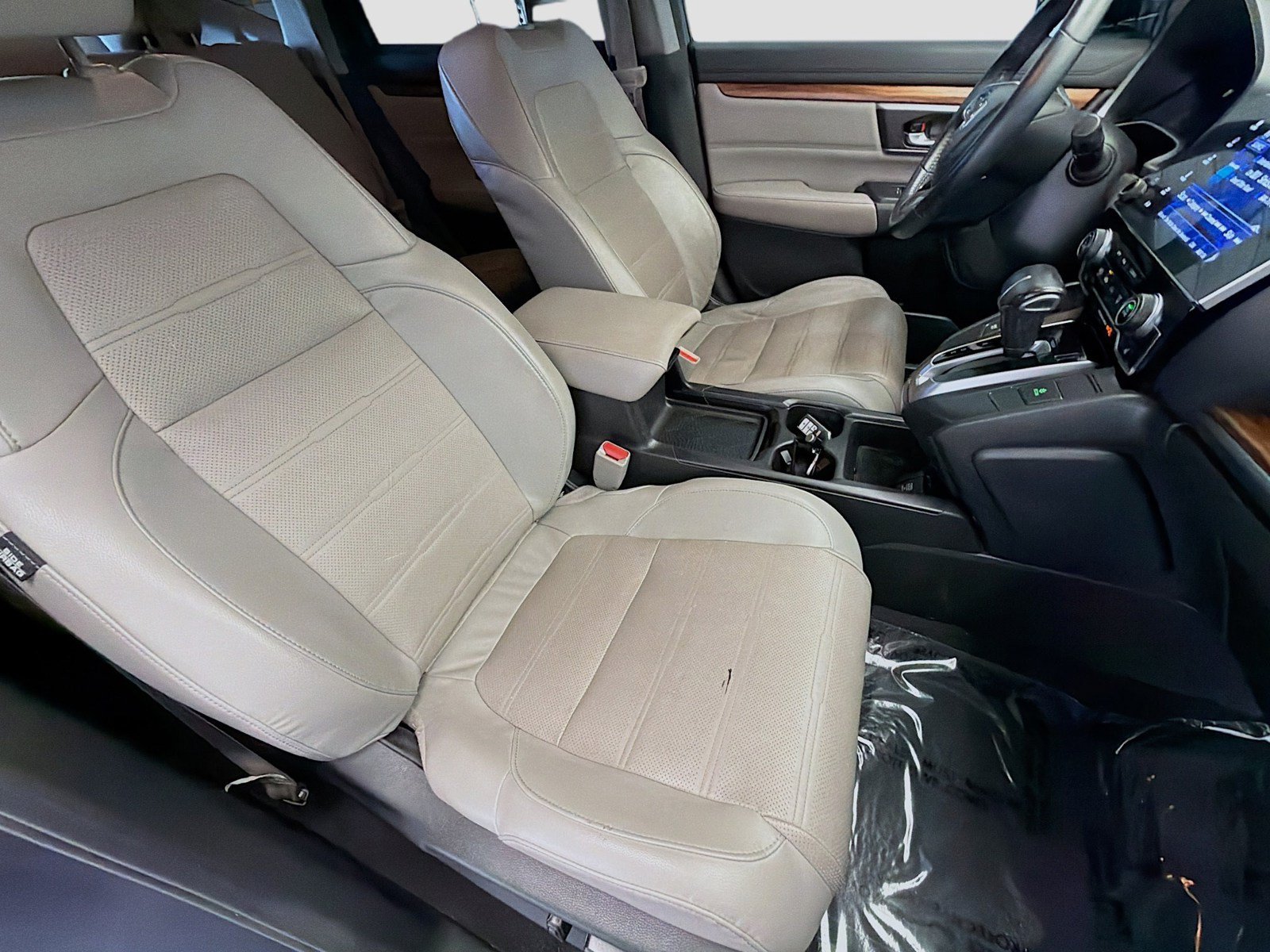 Used 2017 Honda CR-V Touring image 14