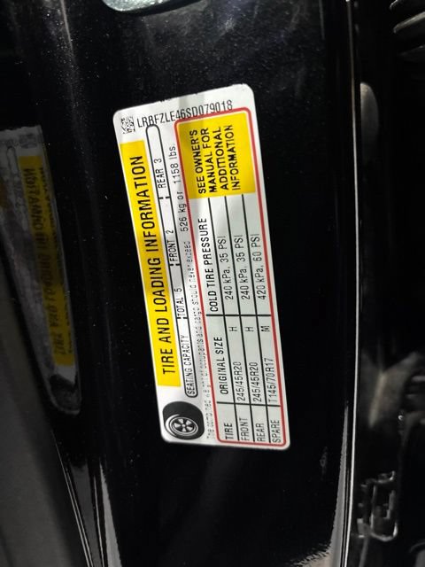 Used 2025 Buick Envision Sport Touring AWD/4WD image 46