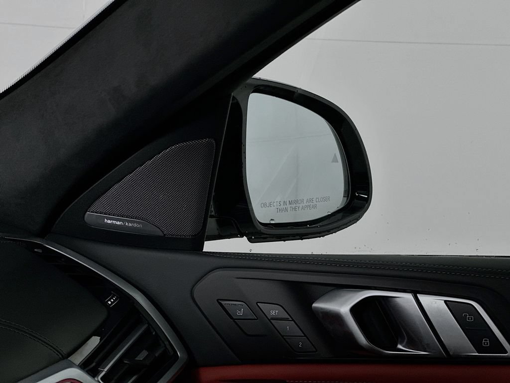 Used 2022 BMW X6 M w/ Executive Package AWD/4WD image 25
