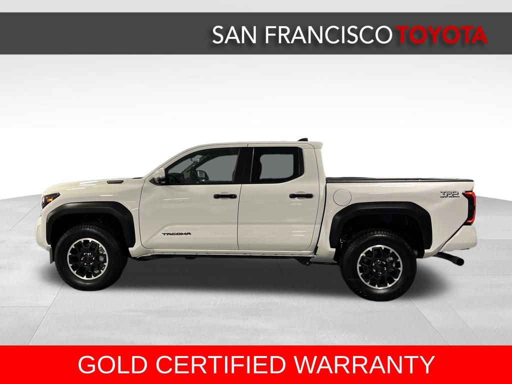 Certified 2025 Toyota Tacoma TRD Off-Road image 2