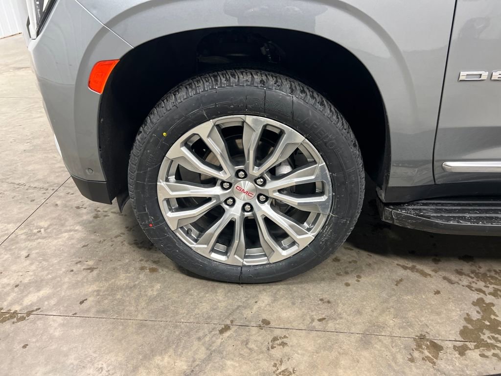 Certified 2023 GMC Yukon XL Denali w/ Advanced Technology Package image 10