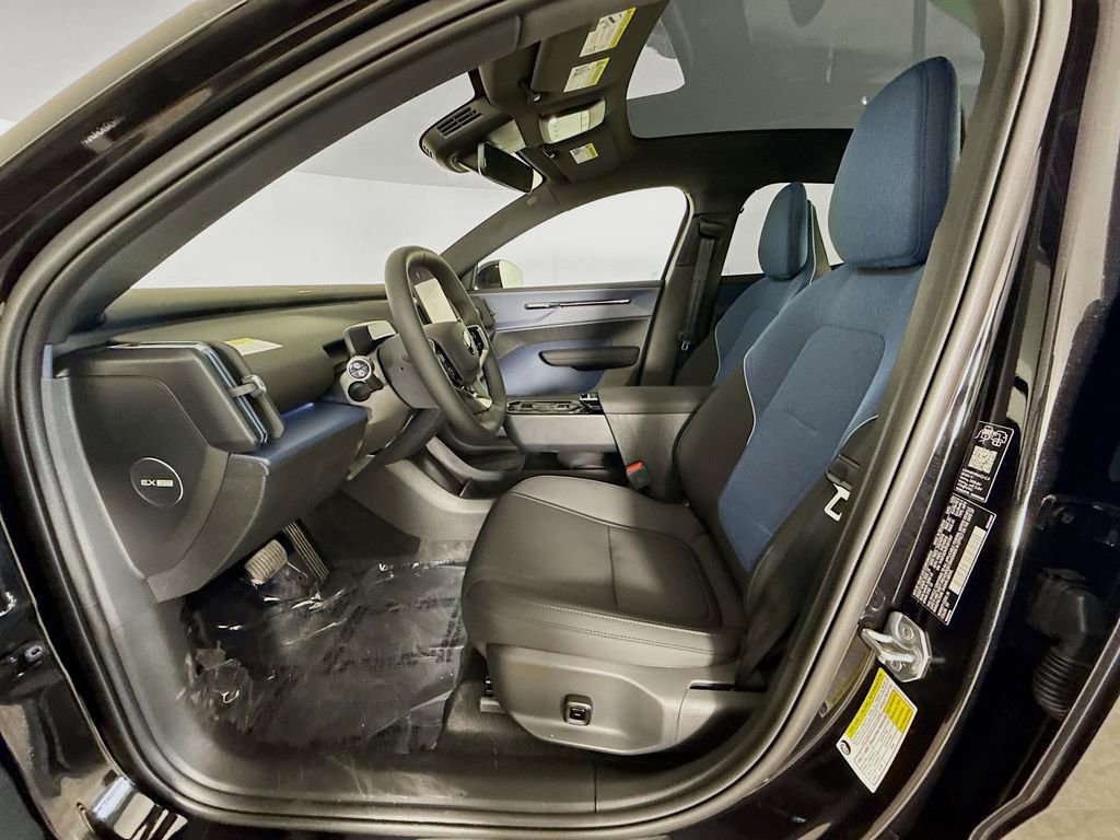 New 2026 Volvo EX30 Plus w/ Climate Package AWD/4WD image 20