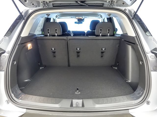New 2026 Chevrolet TrailBlazer LT w/ LT Cold Weather Package AWD/4WD image 8