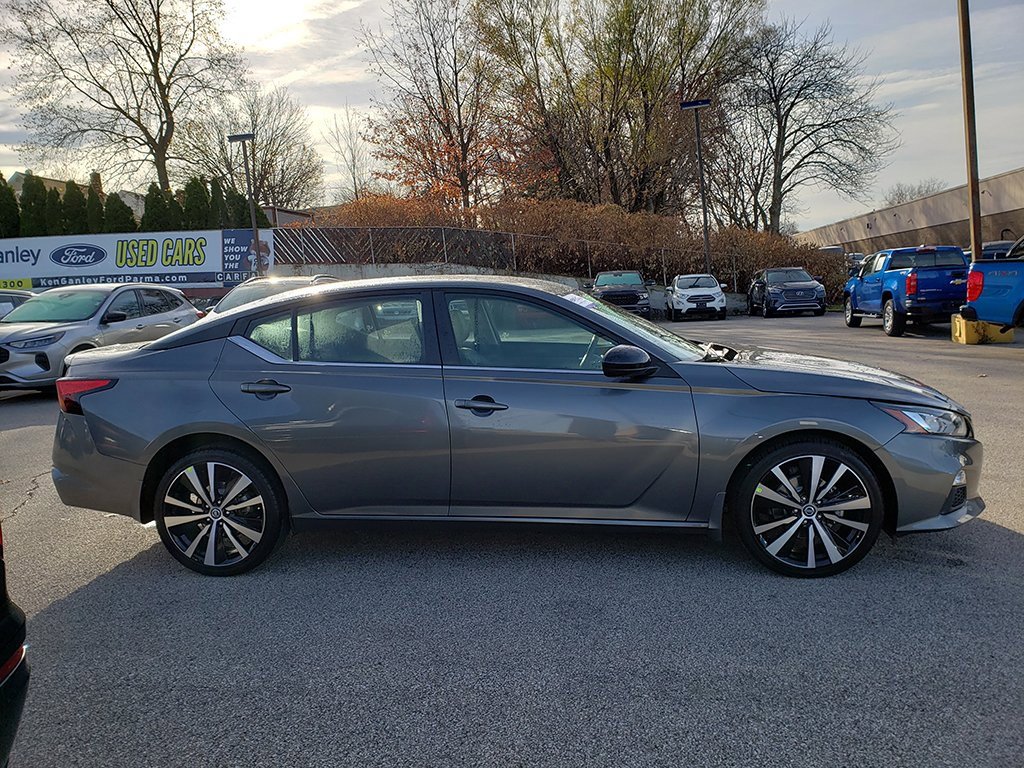Used 2021 Nissan Altima 2.5 SR image 4