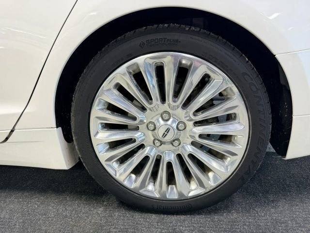 Used 2013 Lincoln MKZ image 14