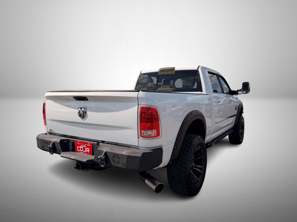 Used 2014 RAM 3500 Laramie w/ Convenience Group AWD/4WD image 4