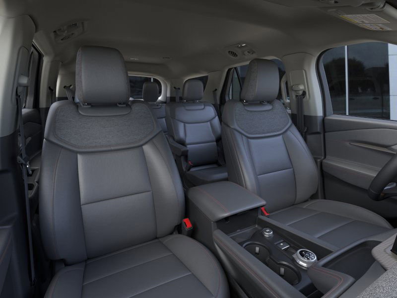 New 2026 Ford Explorer Active image 10