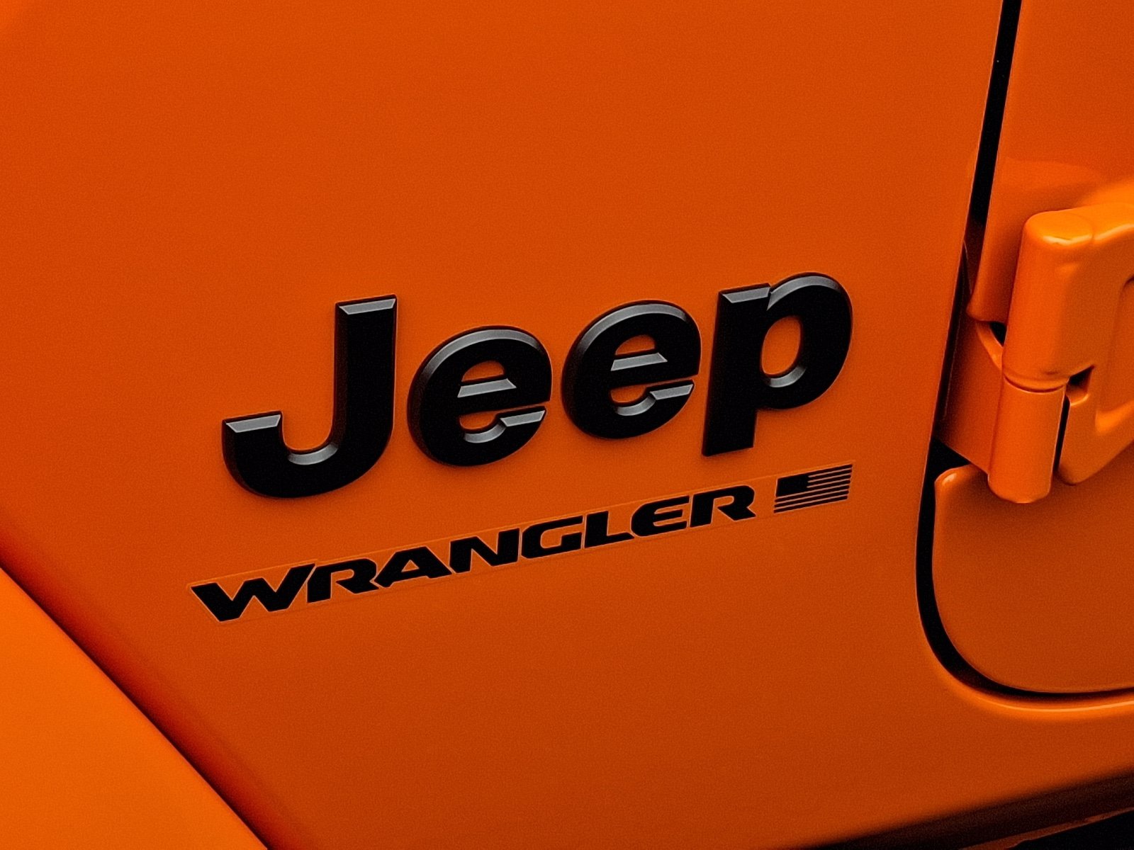 New 2026 Jeep Wrangler Unlimited Sahara w/ Whitecap Package AWD/4WD image 5