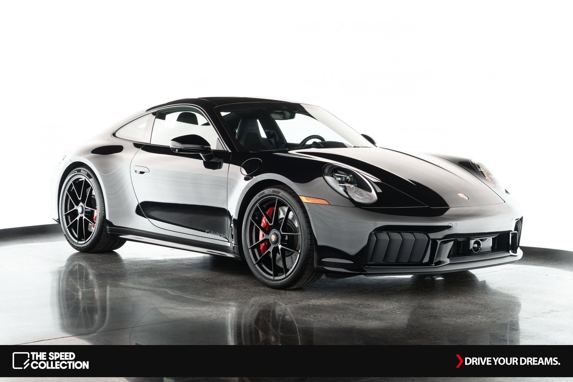 Used 2025 Porsche 911 Carrera GTS image 2