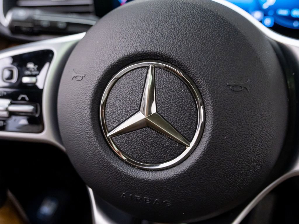 Used 2020 Mercedes-Benz GLS 580 4MATIC image 29