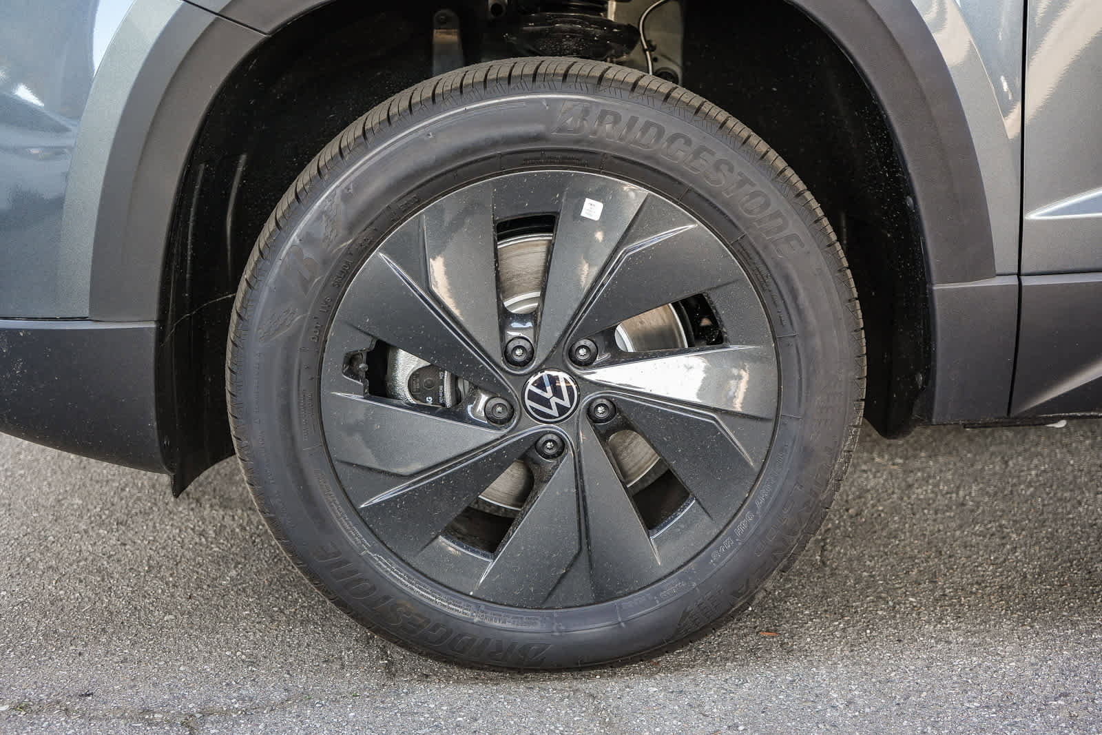 New 2026 Volkswagen Taos S image 11