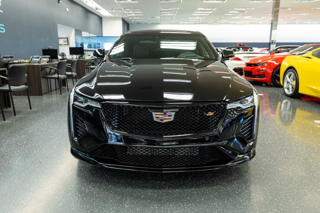 Used 2023 Cadillac CT4 V w/ Navigation Package RWD image 2