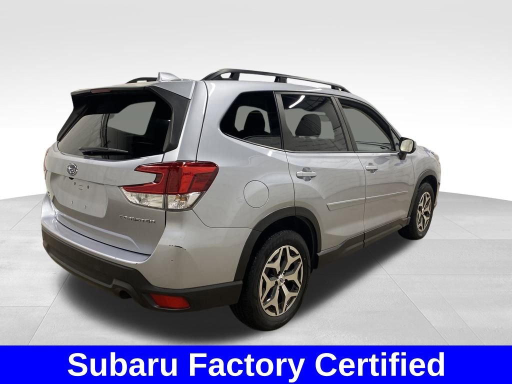 Certified 2022 Subaru Forester Premium image 4