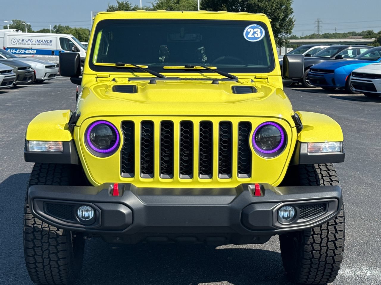 Used 2023 Jeep Gladiator Rubicon w/ Cold Weather Group AWD/4WD image 8