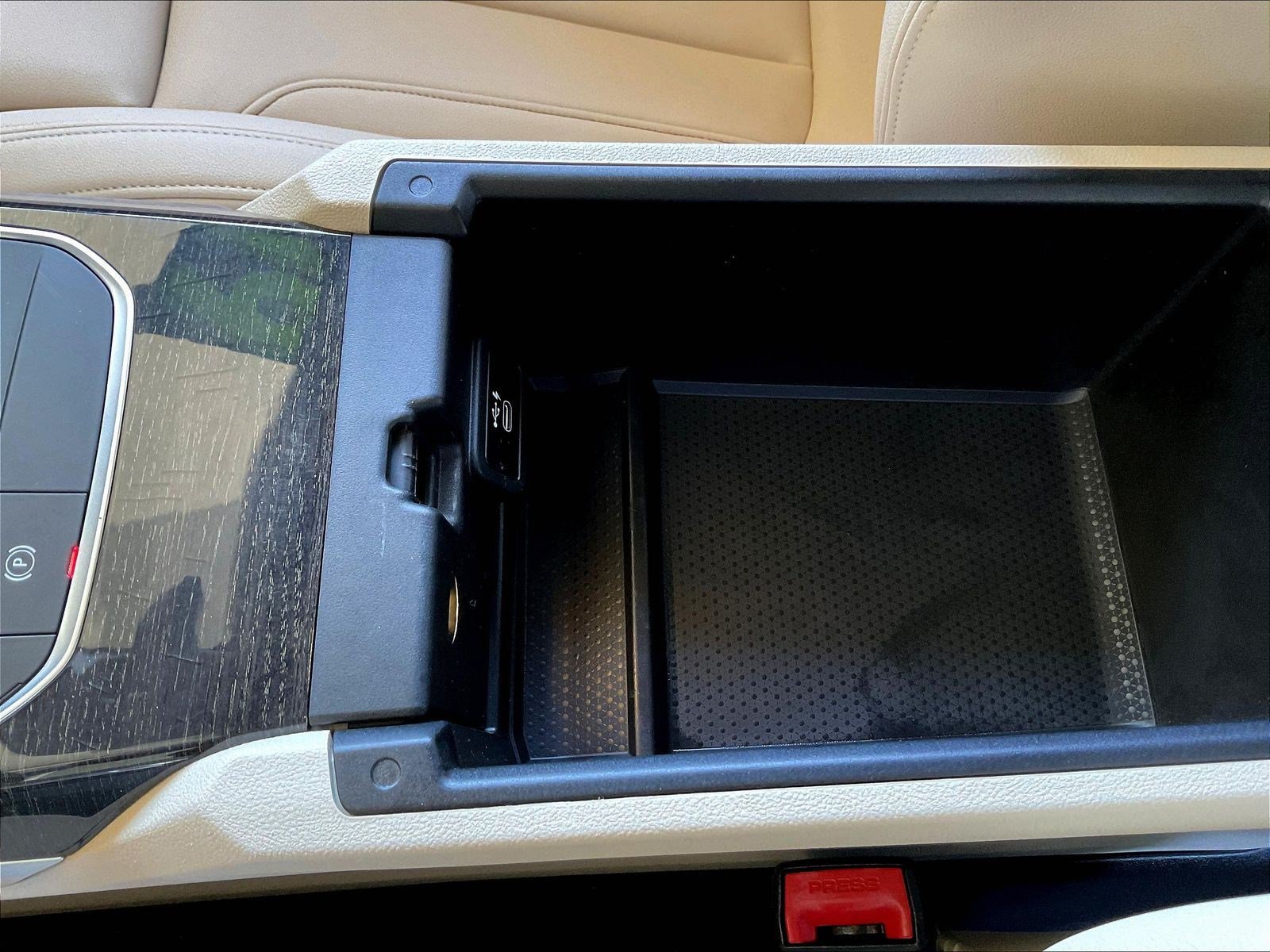 Used 2019 BMW 330i Sedan w/ Driving Assistance Package RWD image 16