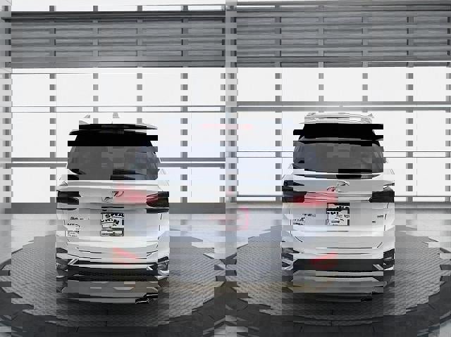 Used 2020 Hyundai Santa Fe SEL w/ Convenience Package image 5