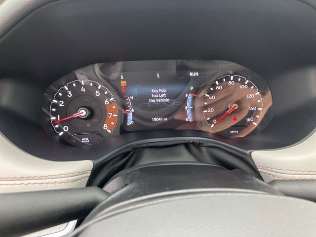 Used 2025 Jeep Compass Limited image 15