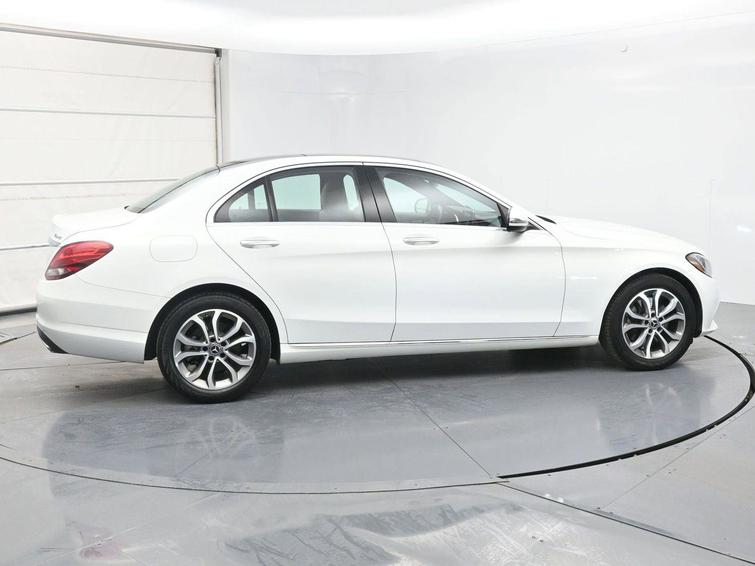 Used 2018 Mercedes-Benz C 300 4MATIC Sedan image 26